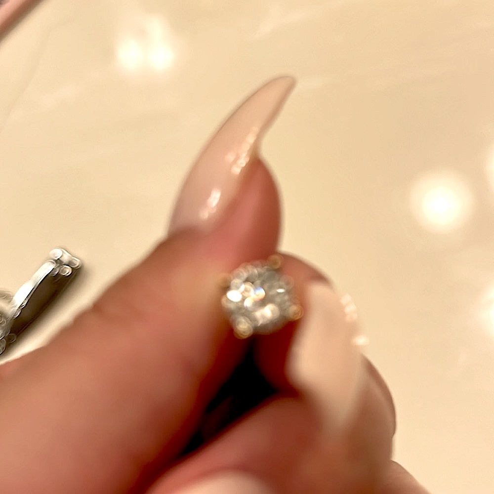 14 k Gold  1 c.t.w diamond earrings